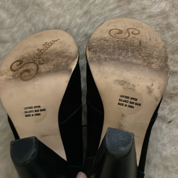 Seychelles booties - Picture 4 of 5